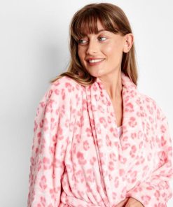 Foggyshore.shop5c0a9d4a90 3