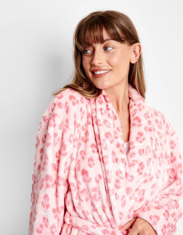 Foggyshore.shop5c0a9d4a90 3