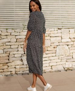 Foggyshore.shop62c8d5f449 2