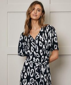 Foggyshore.shop72347f2380 4