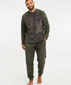 Foggyshore.shop7c383037ea 1