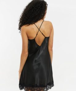 Foggyshore.shop90d5c4c56e 4