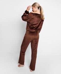 Foggyshore.shopad2986a098 3