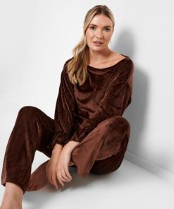 Foggyshore.shopad2986a098 4