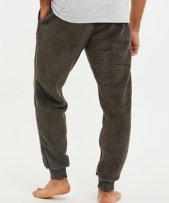 Foggyshore.shopd68a9fd6c4 2