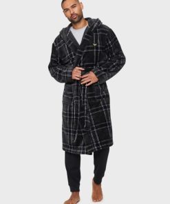 Foggyshore.shopeb9b04ded7 1