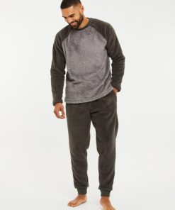 Foggyshore.shopfe29b7c14b 1